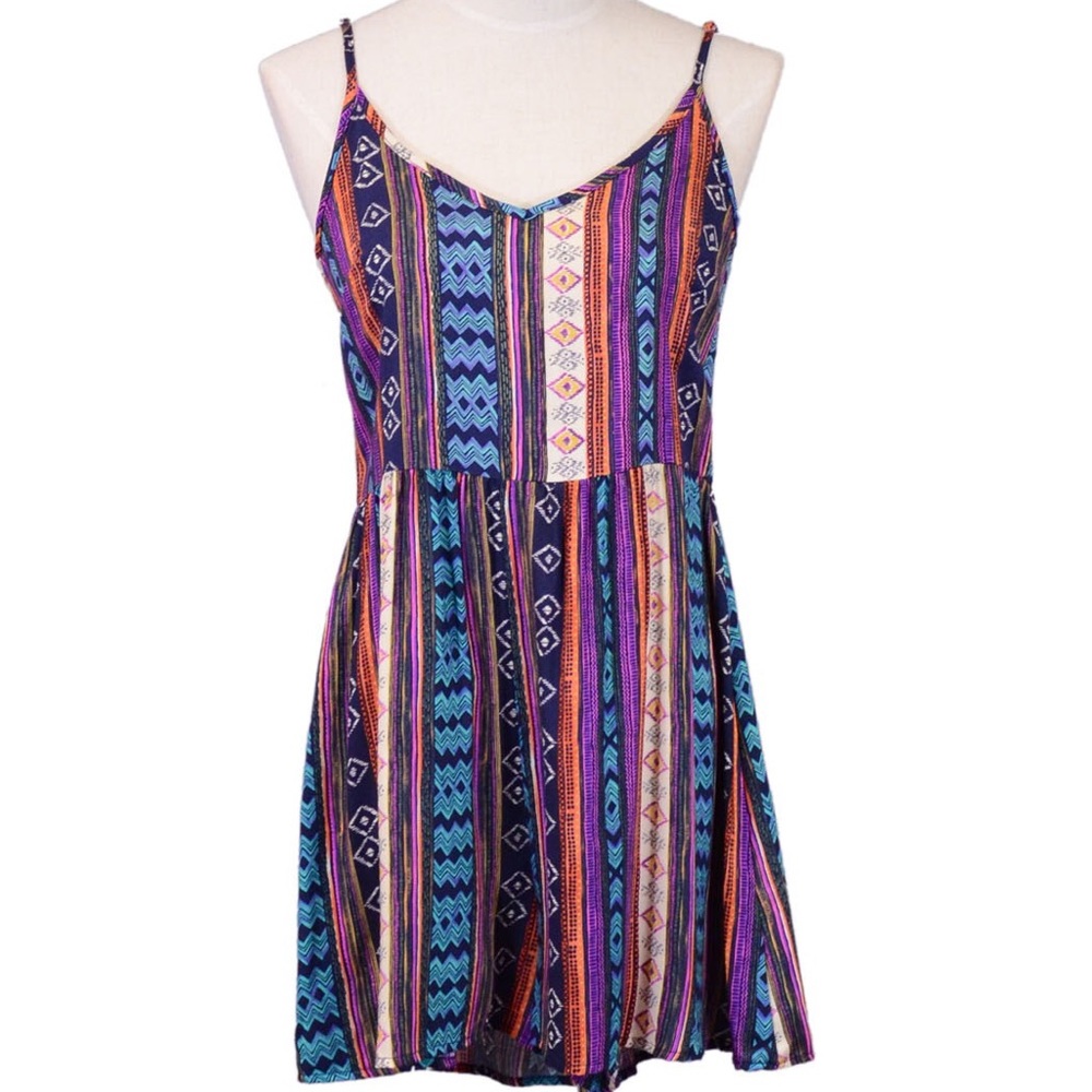 NWOT Lush Abstract Romper